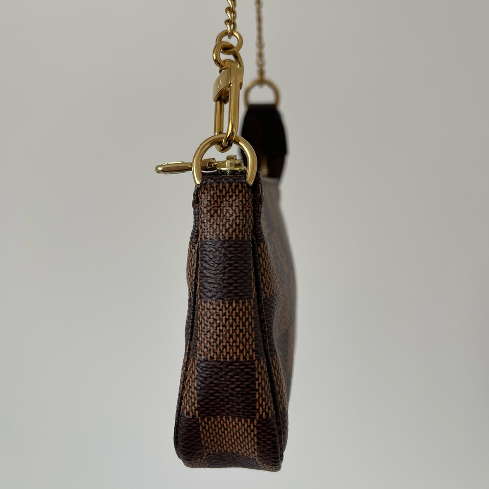 SOLD Louis Vuitton Mini Pochette Damier Ébène - Picture 8 of 14